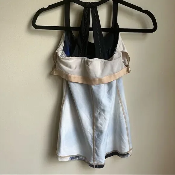 Lululemon tank top scoop me up blue black white EUC size 4 - Picture 12 of 13
